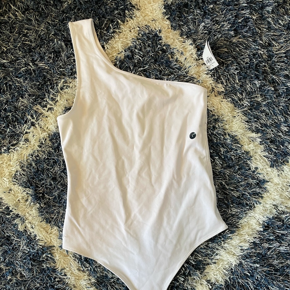 One shoulder bodysuit